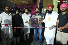wallpaper.jpg